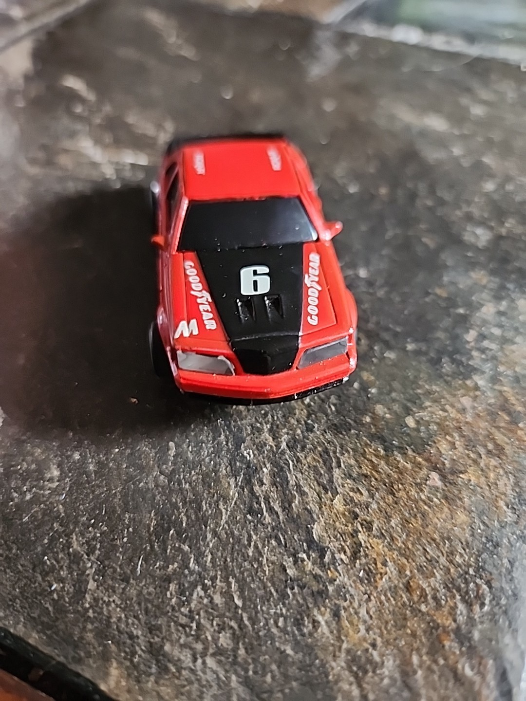 ROKAR Slot Car MCAR #6 Ford T-BIRD Stock Car Vintage Red Black TESTED RUNS NICE!