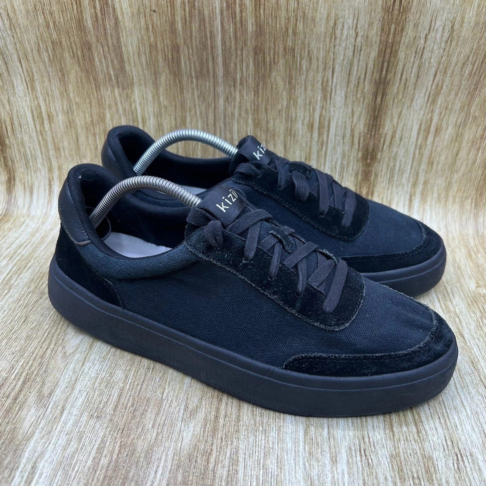 Kizik Prague Sneakers Men's 10.5 Black Hands-Free Canvas Suede Low Top Shoes