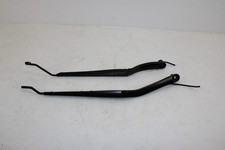 2005-2013 Chevrolet Corvette Windshield Wiper Arm Set OEM NQ20