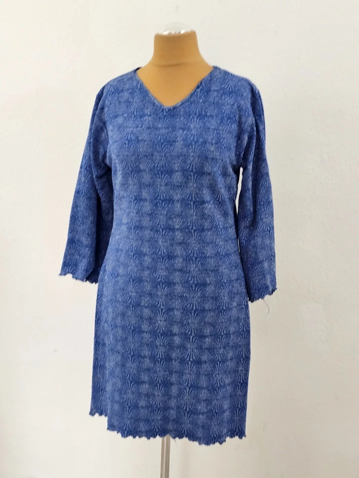 40-42 Shift Dress Glitter Side Slit Bell Sleeve Blue Floral Pattern - Image 2 of 4