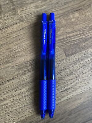 Pentel Energel x 0,7 mm einziehbarer flüssiger Gel-Rollerball blau, BL107 (2 STIFTE)