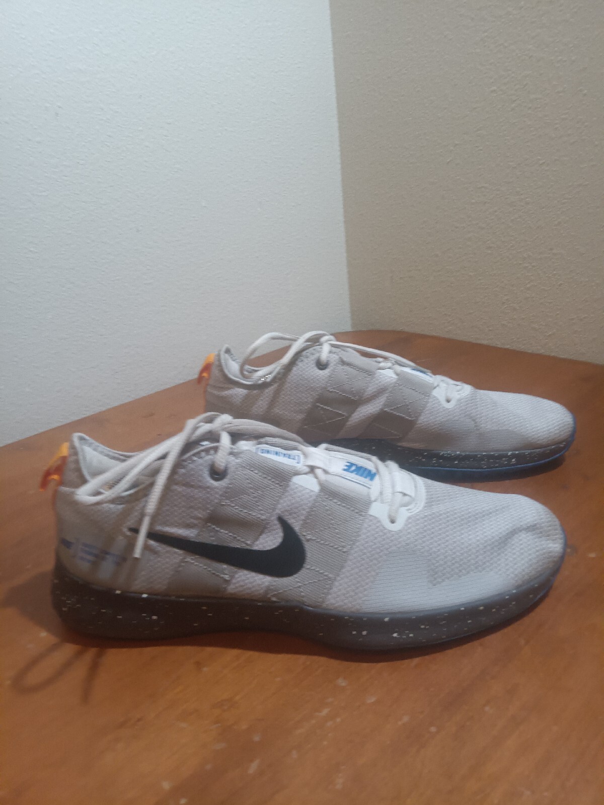 Nike Men's Training Varsity Compete TR Black Gray AT1… Gem