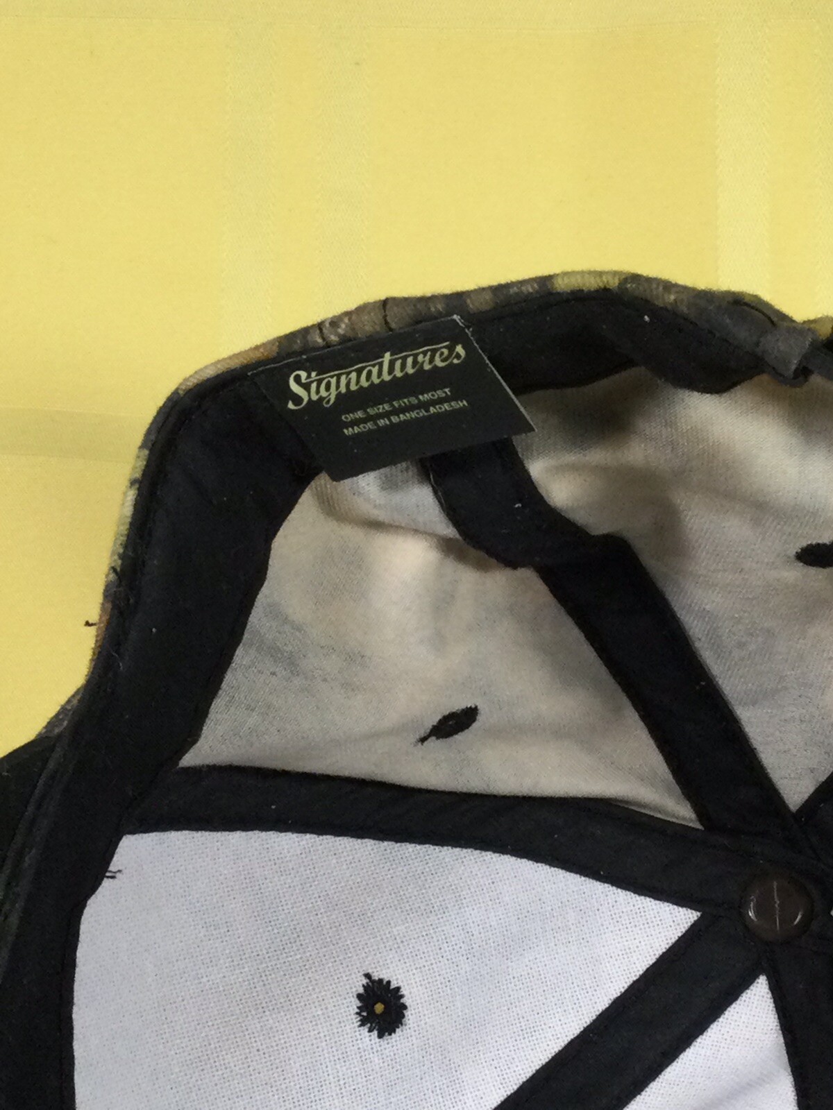 Baseball Cap Snapback Signature Camo  Fits Sm to Med