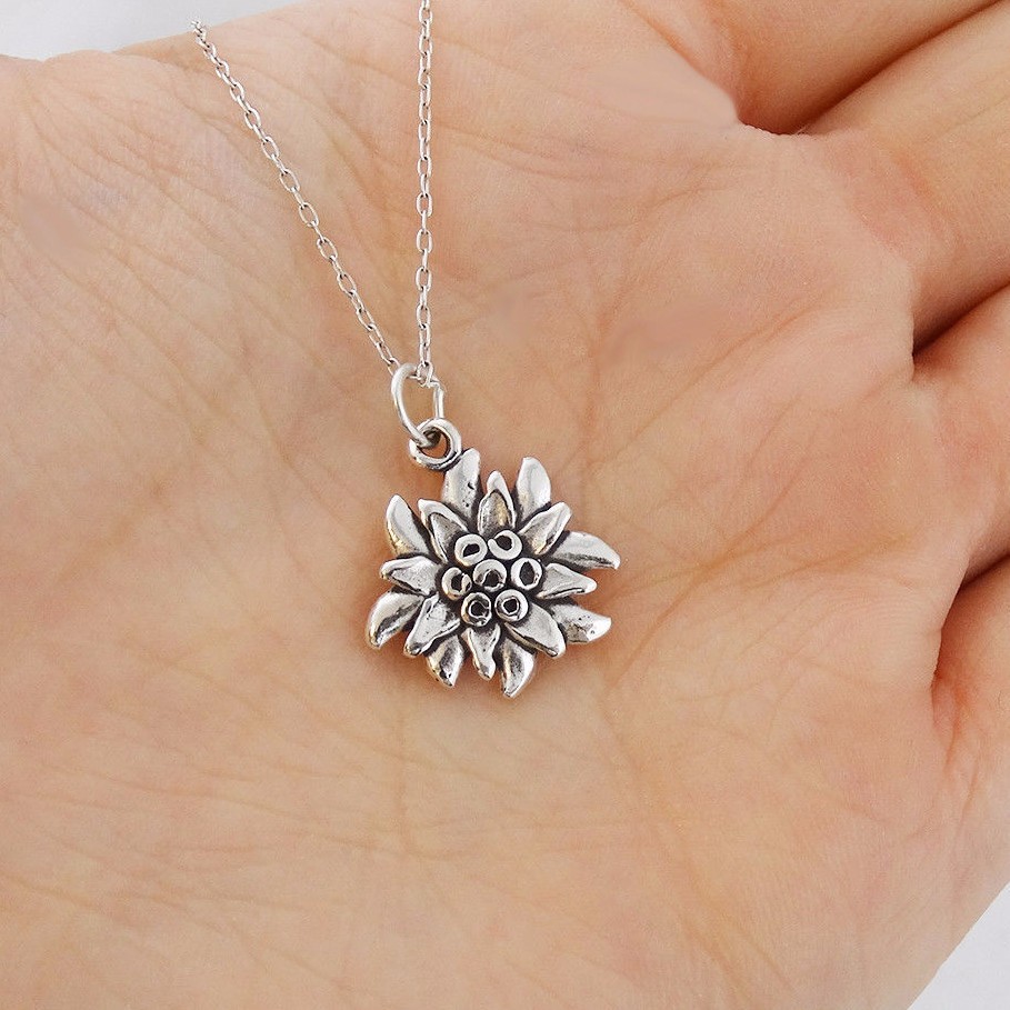 アクセサリー jieda FLOWER NECKLACE JIEDA / ジエダ】FLOWER NECKLACE（ネックレス）｜Jieda（ジエダ