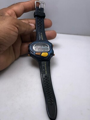 Vintage Seiko S640-4000 Super Runner Lap 120 Runner Digital Men's