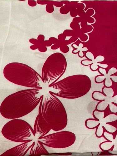 Hawaiian Sarong Wrap Cover Up Hibiscus Flower Aloha Fuschia with Coconut Buckle - Picture 4 of 5