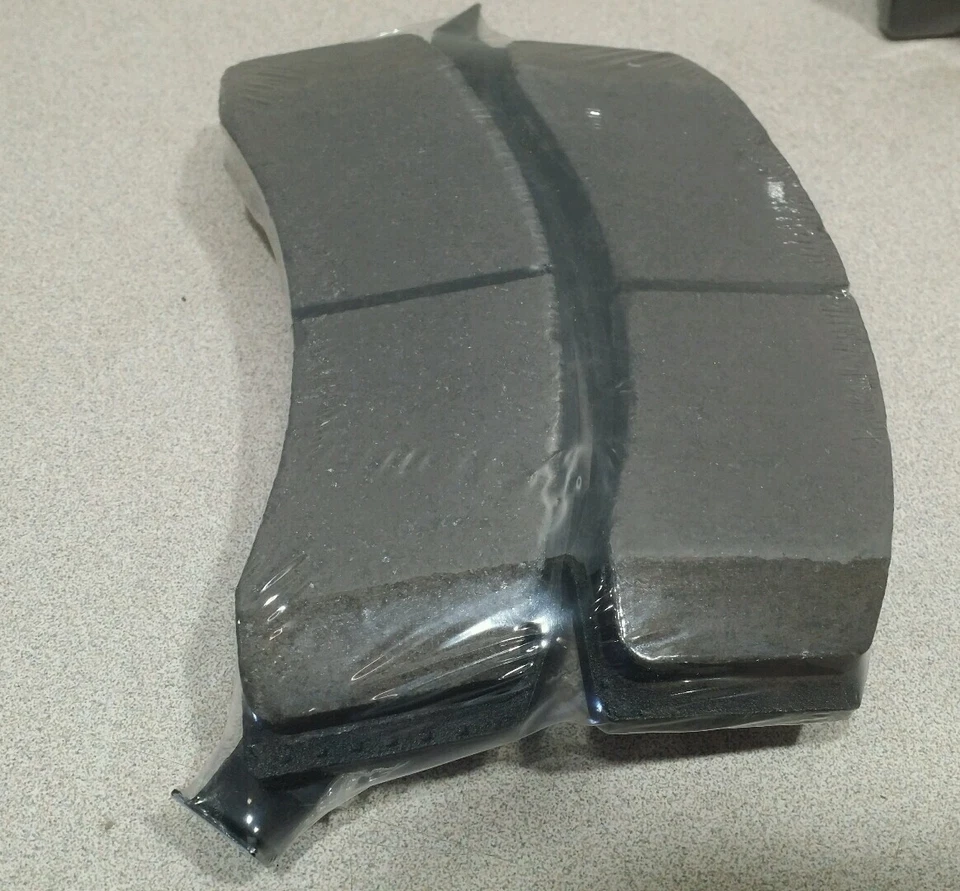 Pastillas de freno de disco delanteras Pronto LCD370, se adapta a Chevy Express 2500 99, Dodge Ram 2500 Foto 4 de 4