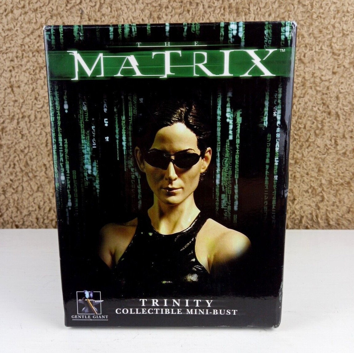 The Matrix TRINITY Collectible Mini-Bust 6