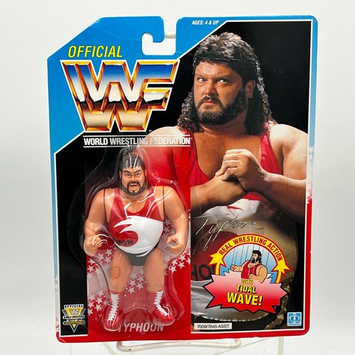 TYPHOON WWF 1992 Hasbro series 3 blue card wwe The...