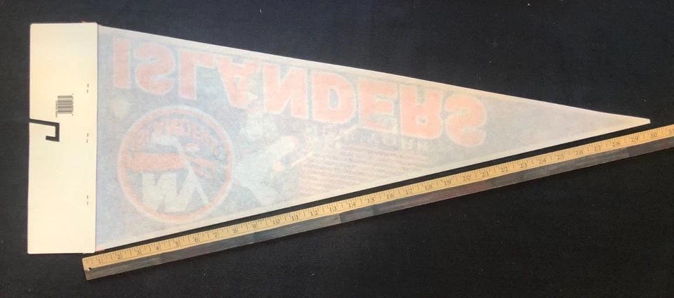 New York Islanders VINTAGE National Hockey League Full Size Memorabilia Pennant - Image 2 of 3