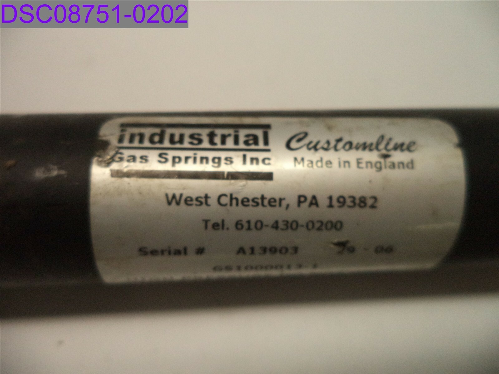Used Industrial Gas Springs Inc Customline Gas Spring 301/4" Length