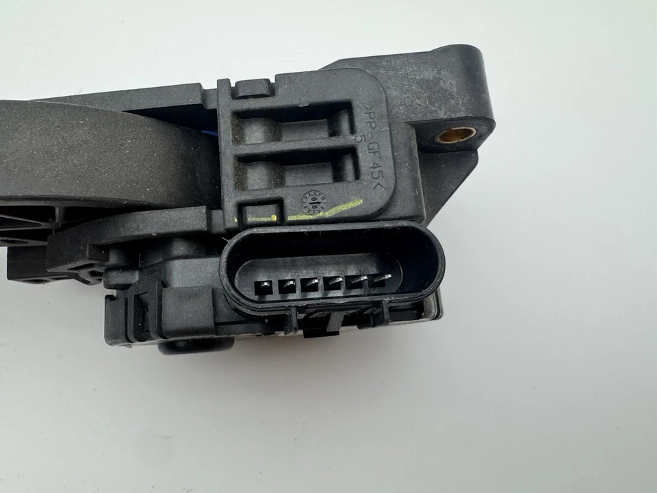 Sensor de pedal acelerador OE 25798449 2009-2017 Chevrolet Equinox GMC Terrain Foto 2 de 4