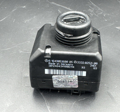 08-12 Mercedes GL350 GL450 GL550 EIS Ignition Switch A1649051600 OEM