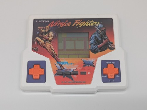 3 Vintage Tiger Electronics Portatile Captain Planet - Wild West - +1 - DIFETTI VEDI DES - Foto 12 di 16
