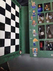 LEGO Games: Castle Chess Set (852001) Very Clean Figures 