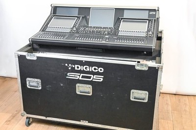 DiGiCo SD5 Digital Mixing Console w/ Waves Card, ST Optical & Road Case CG01GCW