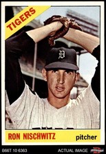 1966 Topps #38 Ron Nischwitz Tigers 8 - NM/MT