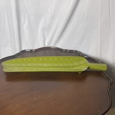 Bio Bamboo Fiber Green Leaf Tray Food And Dishwasher Safe