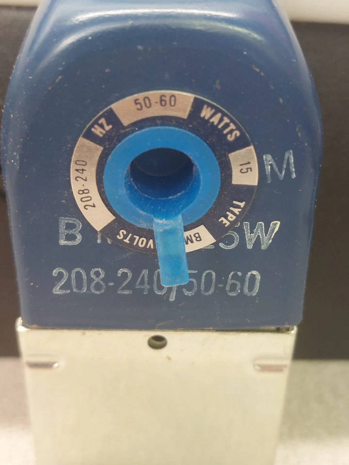 ALCO CONTROLS SOLENOID COIL TYPE BMG WITH JUNCTION BOX.NEW OLD STOCK.FREE SHIP. - Image 3 of 4