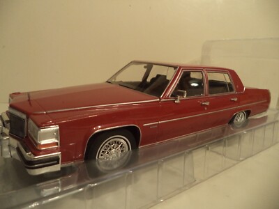 MCG 1982 Cadillac Fleetwood Brougham Metallic Dark Red 1:18 new in