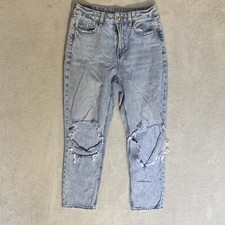American Eagle Women s Mom Straight Jean Size 4 Distressed