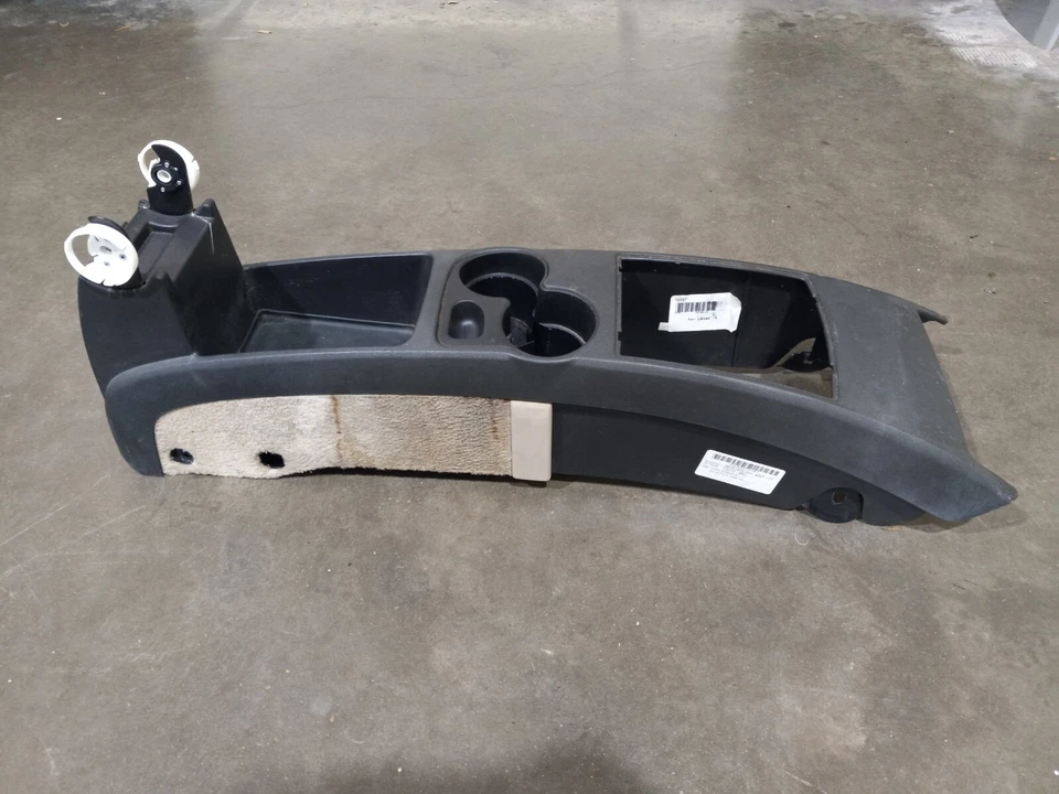 2003-2005 CADILLAC CTS CENTER CONSOLE HOUSING P/N 25740592 GENUINE OEM GM - Image 3 of 4