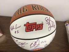 MCDONALDS ALLAMERICAN EAST TEAM AUTOGRAPHED BASKETBALL TYREKE EVANS KEMBA WALKER