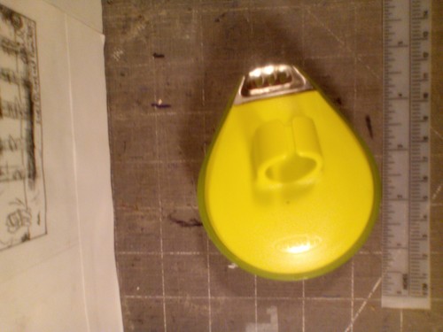 ChefN New! *****Finger Holder Shedder With Cover****Light Green*** - Picture 7 of 7