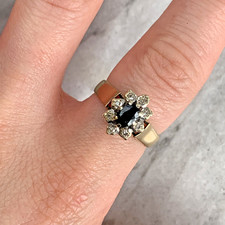 9 ct Gold Sapphire & Diamond Halo Cluster Ring 9k 9ct 375 Yellow Gold - Size N