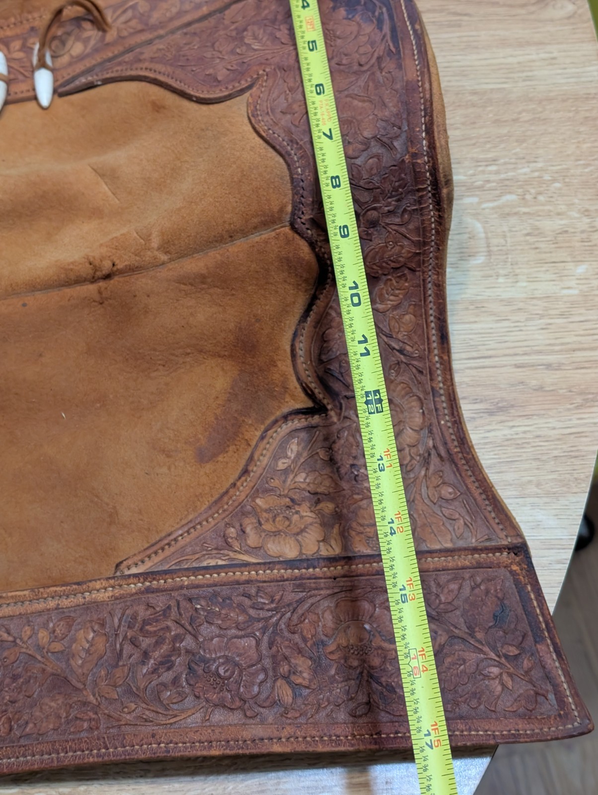 Vtg Leather Western Adult Tooled Leather Batwing Chaps 