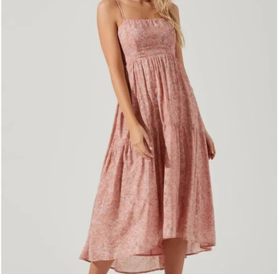 ASTR Pink Tiered Dress Small Open Back Flowy Cottagecore Spring Wedding Guest