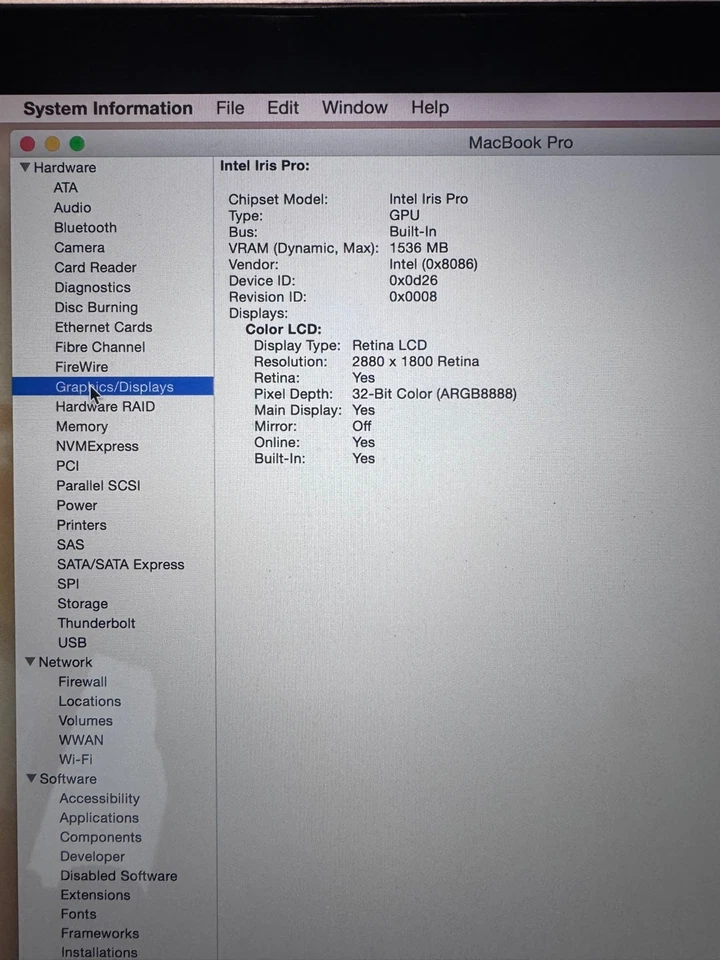 Apple MacBook Pro 15" 2015 · i7 · 16GB · 1TB, foto 4 de 5