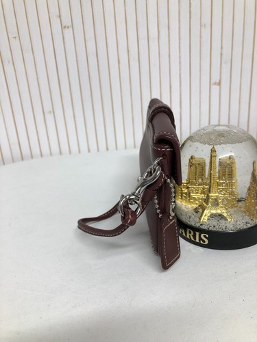 Porte monnaie petite pochette Coach en cuir marron/bordeaux - Imagen 4 de 11