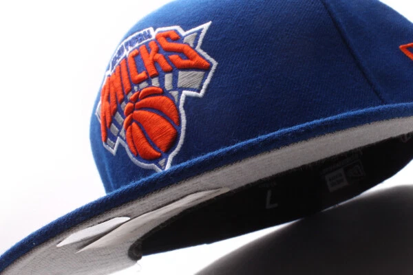 New Era New York Knicks NBA Blue Orange Fitted Cap Gray UV