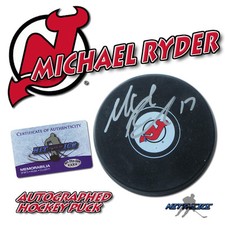 MICHAEL RYDER Signed NEW JERSEY DEVILS Puck w/COA 