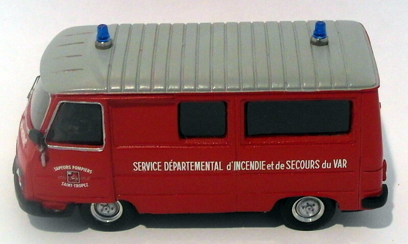 2 X PROVENCE Moulage K1737 Courage C60 LM02 Peugeot No.17/18 1:43 Resin-Bausätze EUR 39,99