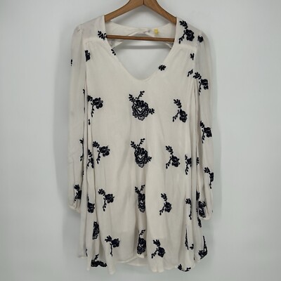 Free People Dress Womens Extra Small White Emma Floral Embroidered Swing | eBay Free People Dress Womens Extra Small White Emma Floral Embroidered Swing | eBay