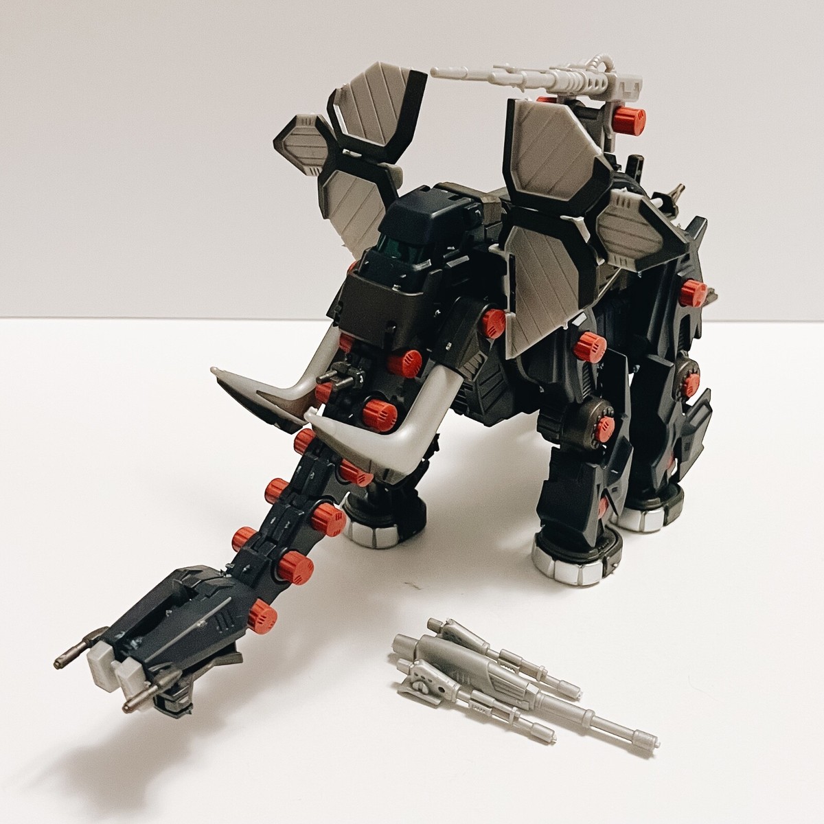 The ホビー ゾイド エレファンダー ZOIDS ELEPHANDER B