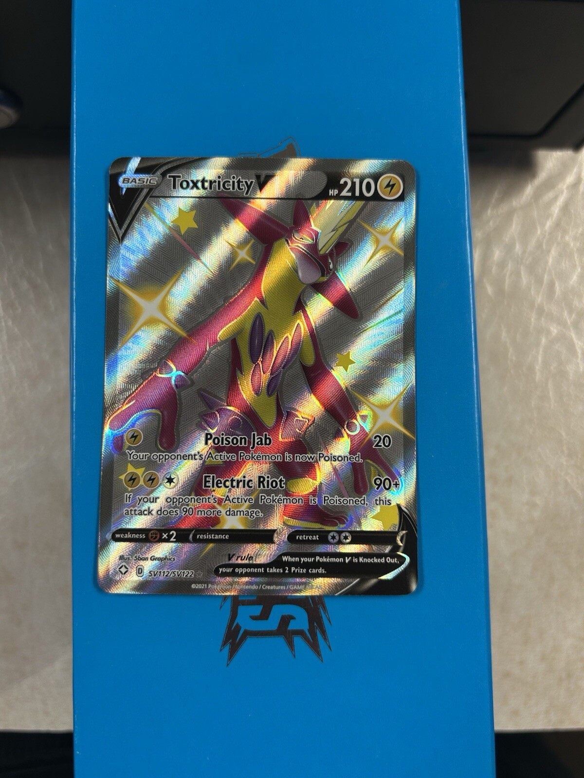 Toxtricity V SV112/SV122 Shining Fates NM