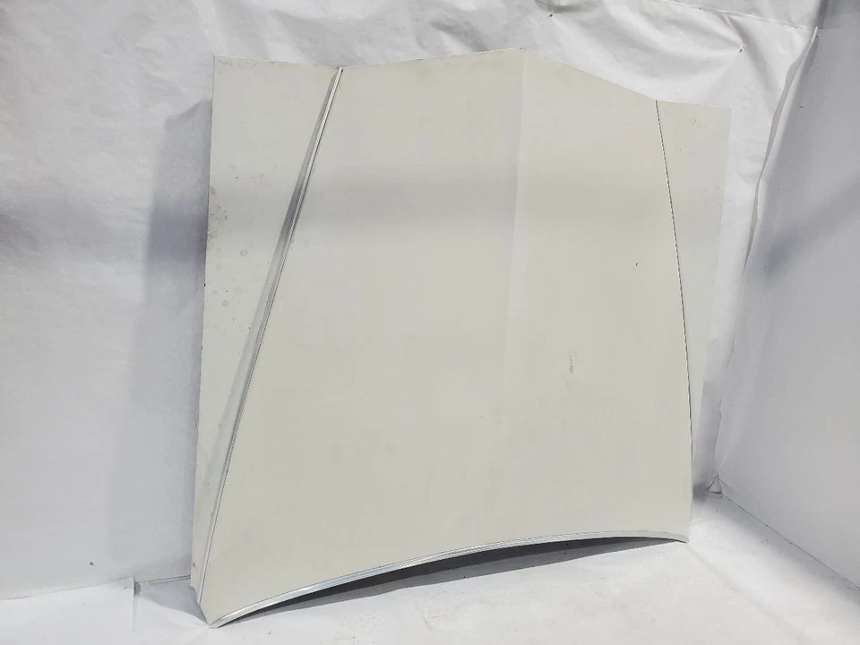 1987 1988 1989 1990 1991 1992 Cadillac Brougham OEM panel capó blanco  Foto 2 de 4