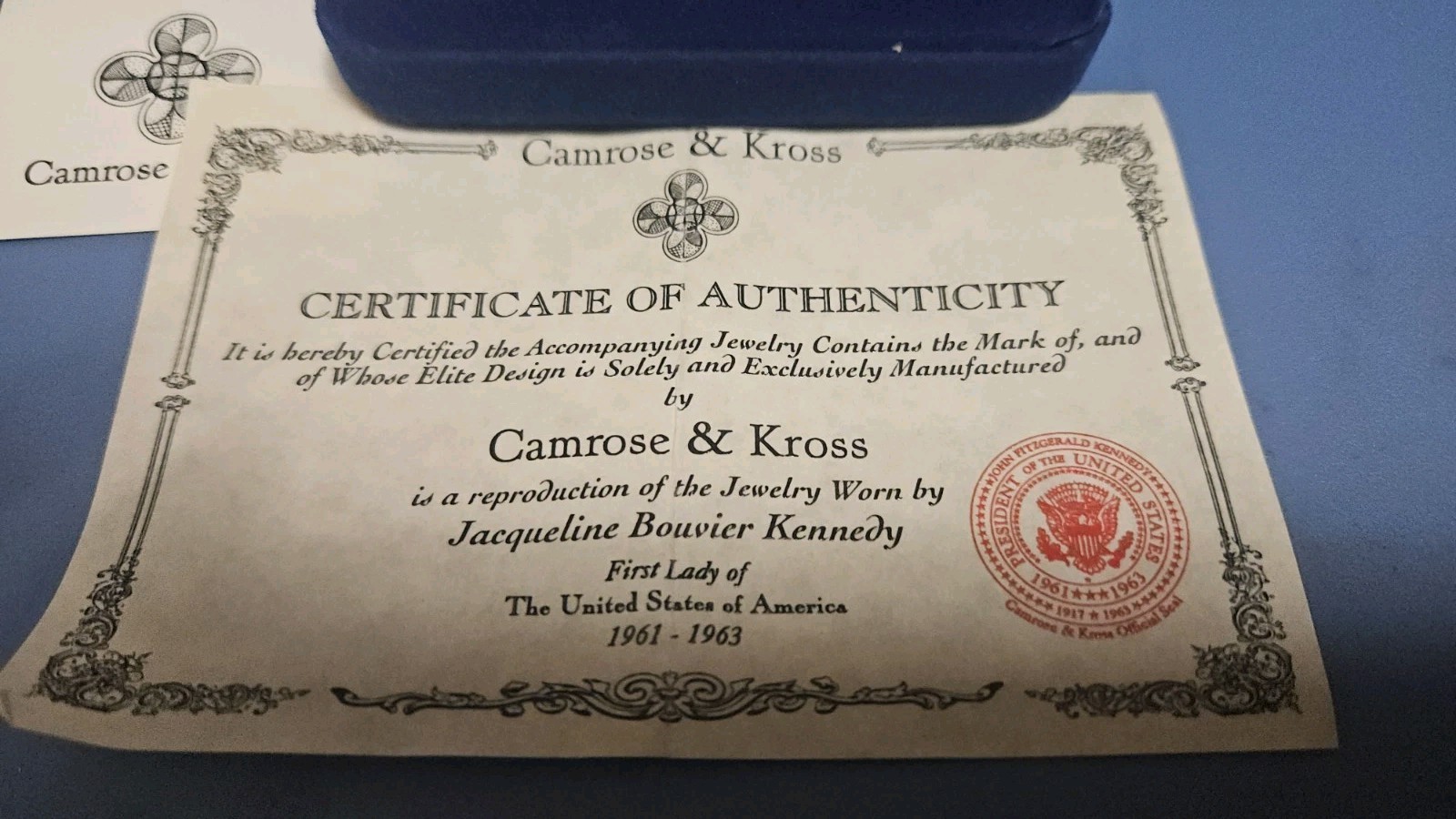 Camrose & Kross JBK Jacqueline Kennedy Green Crystal Drop Earrings NIB COA