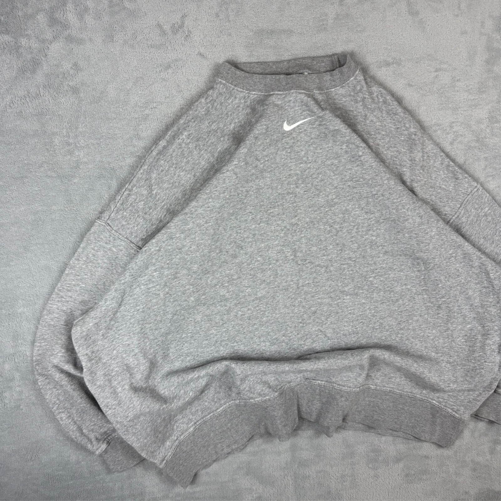 Vintage Nike Grey Mini Centre Swoosh Heavyweight Oversized Medium Sweatshirt image 2