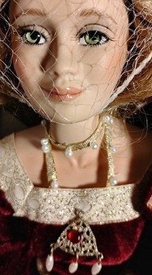 Paradise Galleries LADY Catherine 16'' Porcelain Doll by Kathleen Hill COA NIB