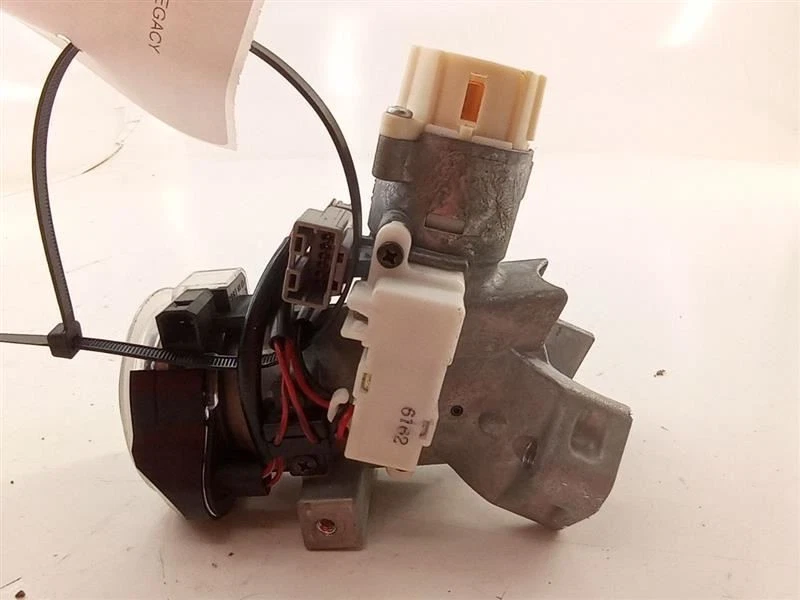 Interruptor de encendido Subaru Legacy 2013 sin pulsador OEM probado sin llave Foto 4 de 4