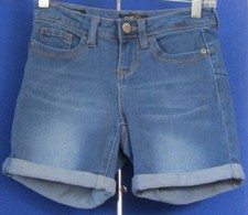 EUC 5 Pocket RUE 21 Med Blue JEAN SHORTS Rayon COTTON Poly 2 Spandex Sz 0