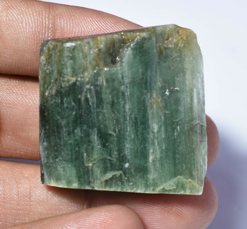 84.10 Ct Natural Green Serpentine Untreated Translucent Specimen Slab - Picture 3 of 4
