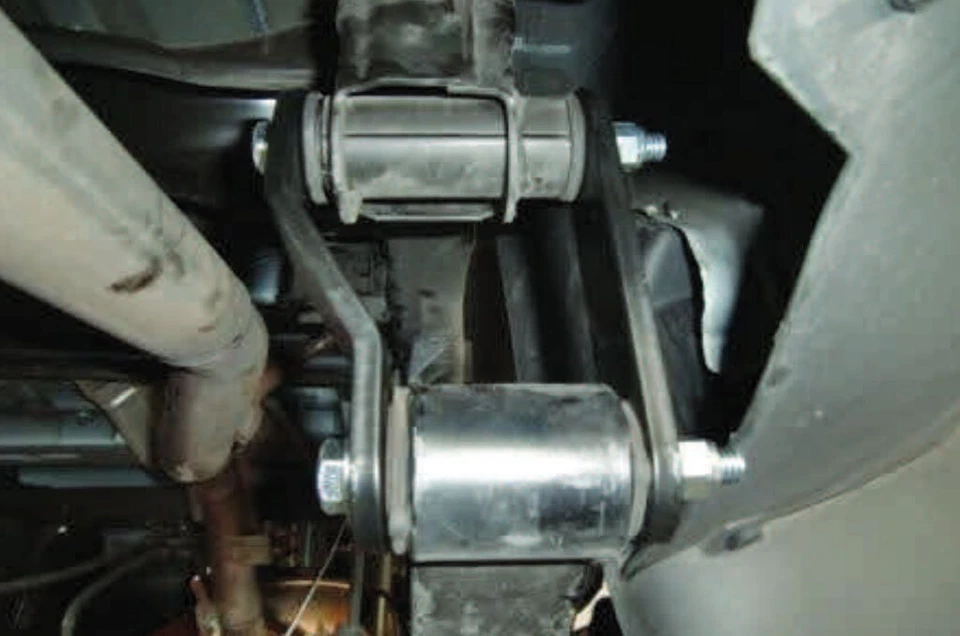 Adjustable Rear Shackle 1.5"-2" Leveling Lift Kit For Xterra 2005-2015 2WD/4WD - Image 3 of 4