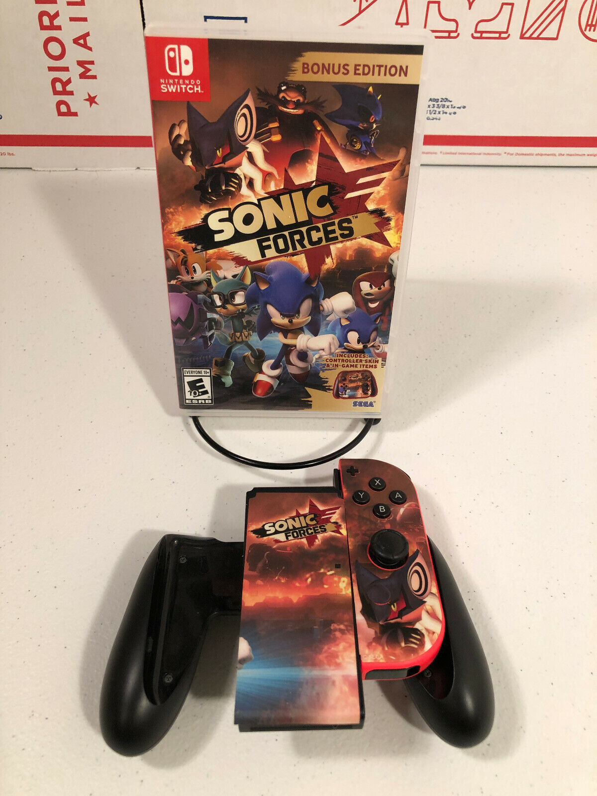 Sonic Forces Bonus Edition - Nintendo Switch with Joy Con Controller