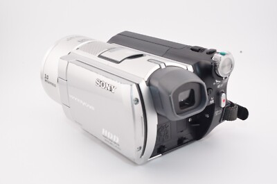 NEAR MINT Sony DCR-SR100 30GB HDD Digital Handycam Camcorder