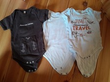3 Bodys kurzarm gebraucht gut Gr 80 Baumwolle...